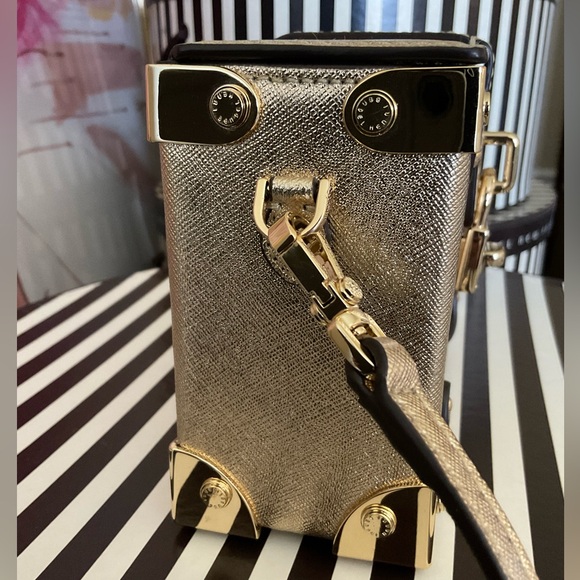 Like New Henri Bendel West 57th Mini Trunk Clutch - Picture 8 of 16